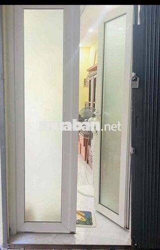 căn hộ rất đẹp- lầu 1- view đón nắng.