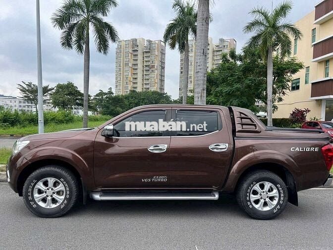Nissan Navara 2016 Tự động Nâu