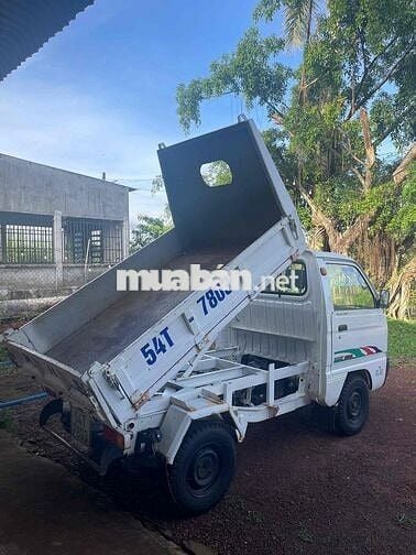 Isuzu 2004 - 200000 km