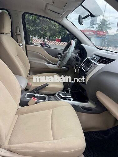 Nissan Navara 2016 Tự động Nâu