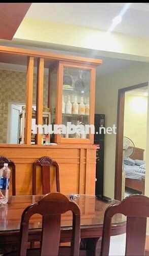 căn hộ rất đẹp- lầu 1- view đón nắng.