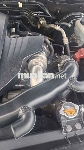 Nissan Navara 2016 Tự động Nâu