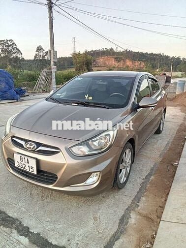 Accent 2012 1.4 MT - 200tr