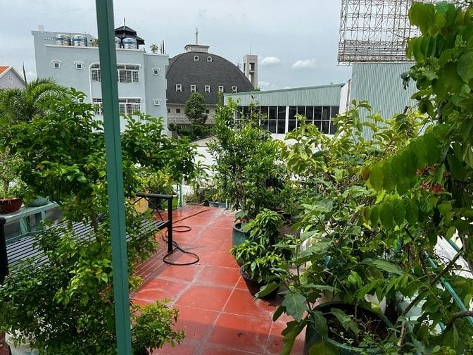 Bán nhà mặt phố đường số 17 P An Phú gần chợ Thảo Điền Q2 (70m2) 14 tỷ