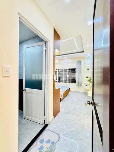 Bán nhà hẻm xe hơi 4,5m đường Phan Huy Ích,P.12, 4 x 14, giá 6.8 tỷ tl