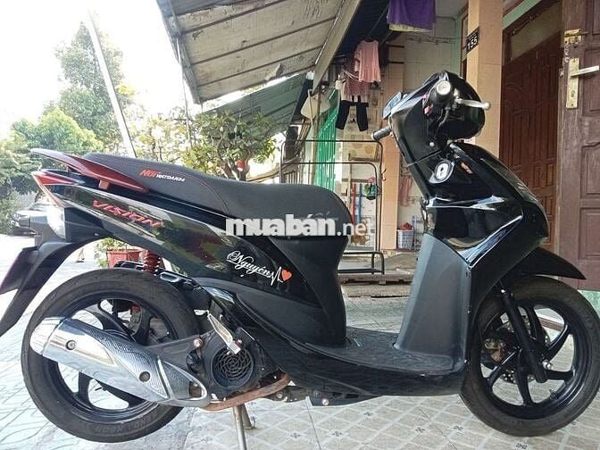 Vision kiểng nử đi cònkeng lắm