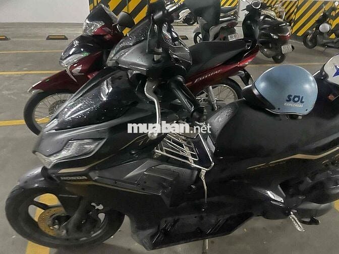 Xe cũ như mới, đi dưới 10,000km, giá thương lượng