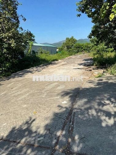 Bán lô đất đẹp phước hạ, phước đồng , 2 mặt tiền đường oto 6m