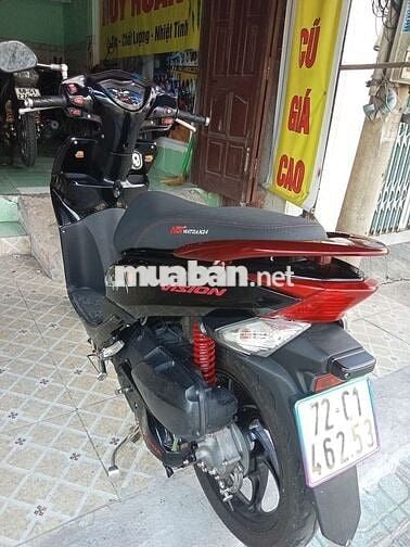 Vision kiểng nử đi cònkeng lắm