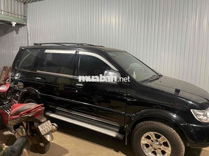 Isuzu Hi lander 2005 LX - 700000 km