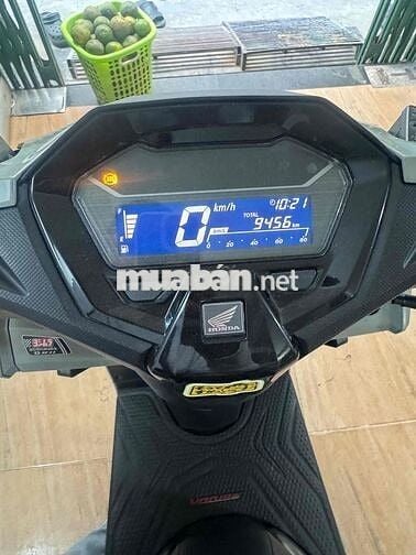 Honda Vario 160 2023 Xám 9500 km ( 9c bstphcm)