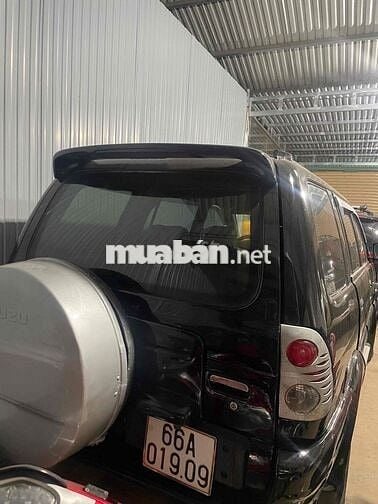 Isuzu Hi lander 2005 LX - 700000 km