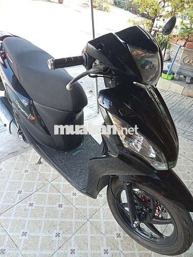 Vision kiểng nử đi cònkeng lắm