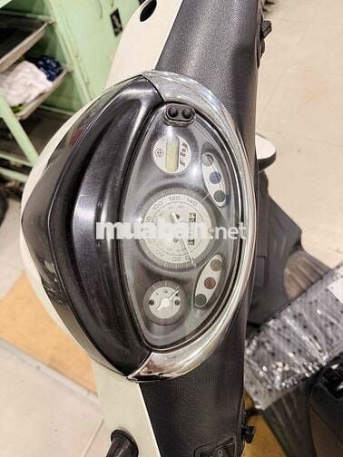 Piaggio Fly 125 3Vie Trắng