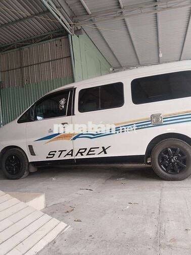 Hyundai Starex 2005 - 520000 km