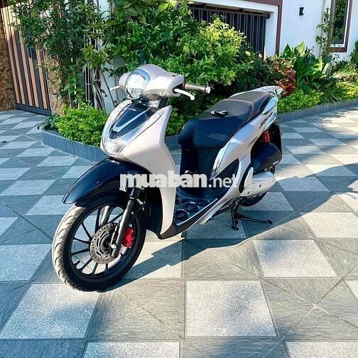 Honda SH Mode 2022 màu Bạc