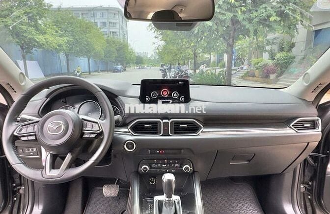 Mazda CX5 Luxury 2.0 AT 2024 Xám - 35,000 Km.