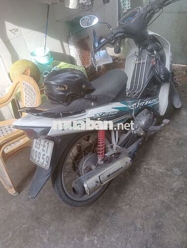 Yamaha Sirius Vàng-Đen-Bạc