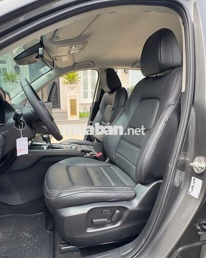 Mazda CX5 Luxury 2.0 AT 2024 Xám - 35,000 Km.