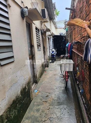 Thích hợp xây CHDV - hẻm xe hơi thông cư xá Ngân Hàng - 6 x 15m 