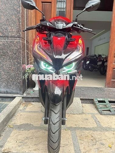 Honda Vario Đỏ đen Thể thao