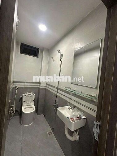 Cho thuê nhà mới đẹp Nguyễn Công Hoan