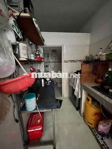 Nhà nở hậu L, 60m², 1 trệt 2 lầu 6PN, gần vòng xoay Lê Đại Hành, giá 5