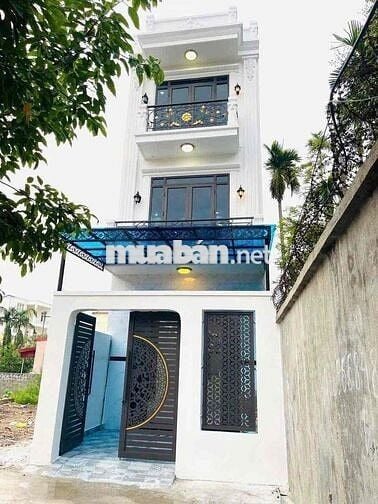 2 căn nhà tổ 8 An Dương ô tô vào nhà chắc chắn