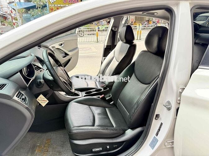 Hyundai Elantra GLS nhập 2015 1.8 AT
