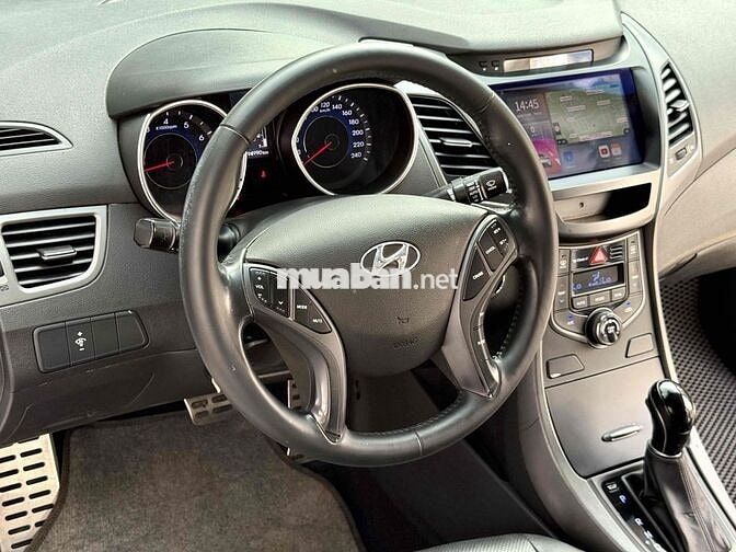 Hyundai Elantra GLS nhập 2015 1.8 AT