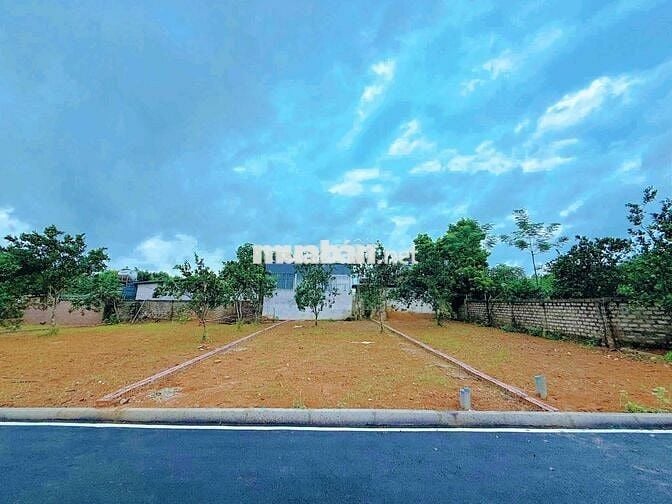 CHÍNH CHỦ XỬ LÝ NGÂN HÀNG 150M FULL THỔ YÊN BÀI BA VÌ SÁT METRO HOÀ LA