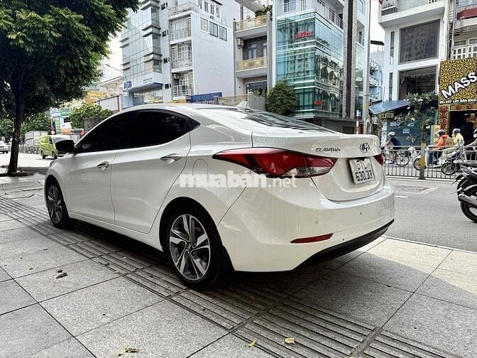 Hyundai Elantra GLS nhập 2015 1.8 AT