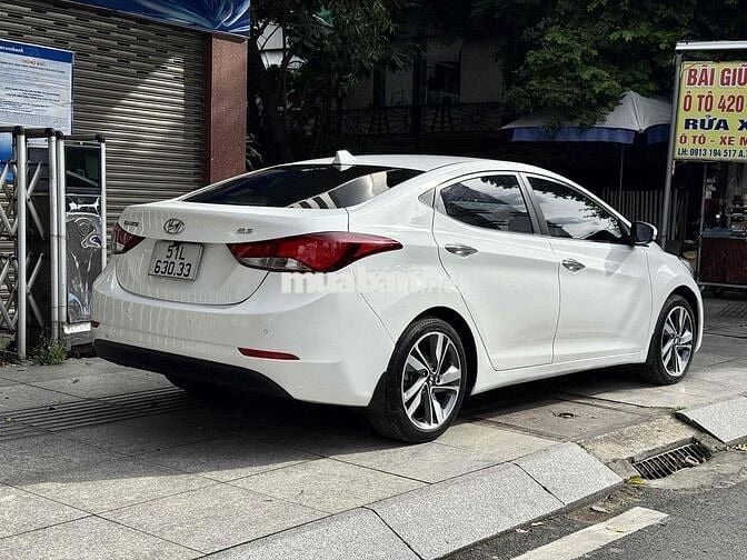 Hyundai Elantra GLS nhập 2015 1.8 AT