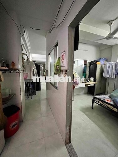 Nhà nở hậu L, 60m², 1 trệt 2 lầu 6PN, gần vòng xoay Lê Đại Hành, giá 5