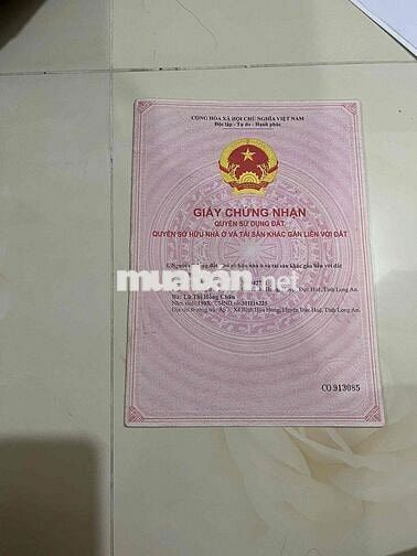 Cần bán đất 1700m2 đã có sẵn 200m2 thổ cư