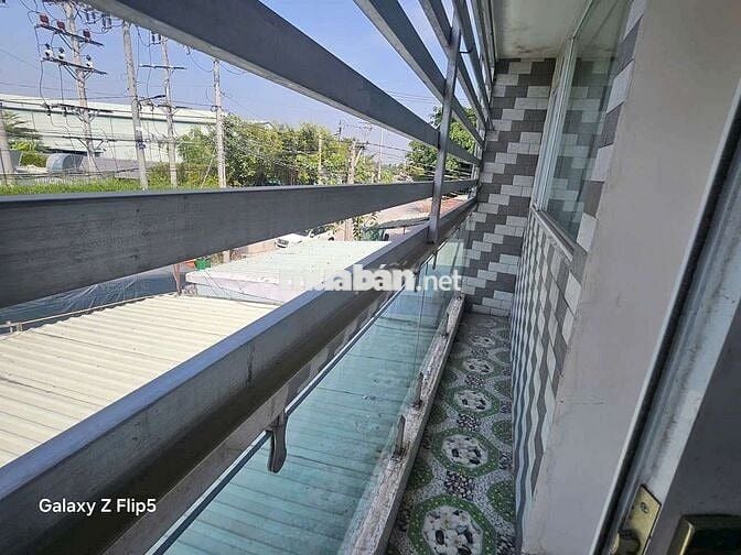 Cho thuê nhà mặt tiền đối diện Công Ty TĐF và gần nhiều Công Ty khác