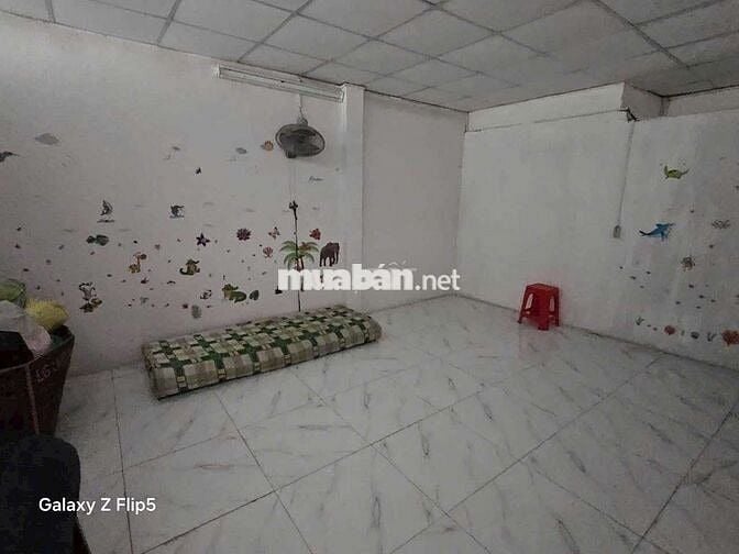 Cho thuê nhà mặt tiền đối diện Công Ty TĐF và gần nhiều Công Ty khác