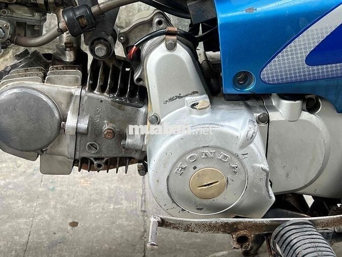 Future xuống áo wawe