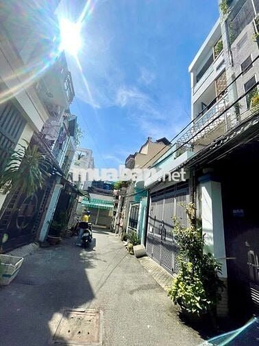 GẤP CHỦ CẦN BÁN HXH ĐƯỜNG QUANG TRUNG, P11, GV, HCM 4X15 CHỈ 6.8 TỶ