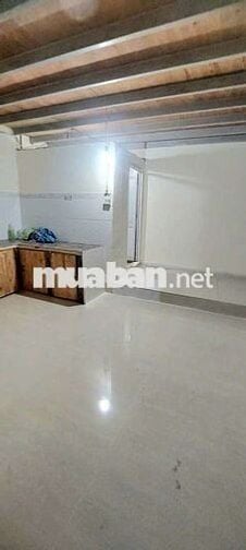 Cho thuê nhà  nguyên căn tx 25 giá 3tr5 /th