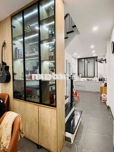 Bán nhà Khương Trung 37m nhà mới đẹp đón tết, vài bước ra ô tô