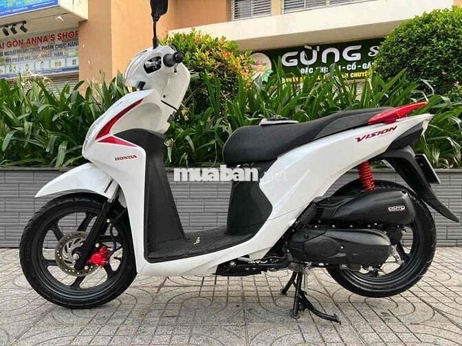 Honda Vision 2019 Smartkey Trắng đen