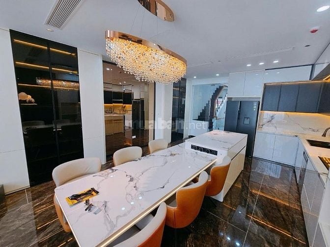 CHÍNH CHỦ BÁN NHÀ THÁI HÀ 13 TỶ, CÓ THANG MÁY