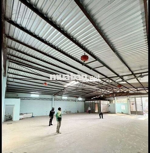 KHO XƯỞNG 300 M2 ĐƯỜNG CONT VÀO TRÊN NGÃ TƯ BÌNH PHƯỚC