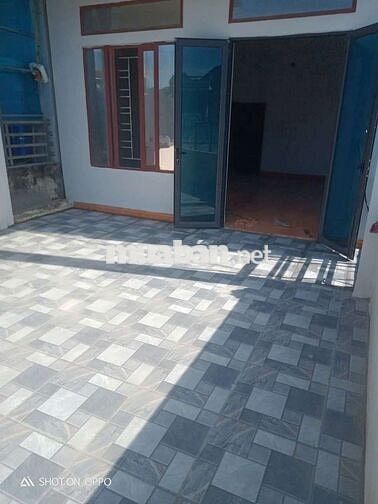 Nhà mặt tiền Trần Hưng Đạo – khu phố Thắng Lợi, Yên Thủy,  8–10 triệu”