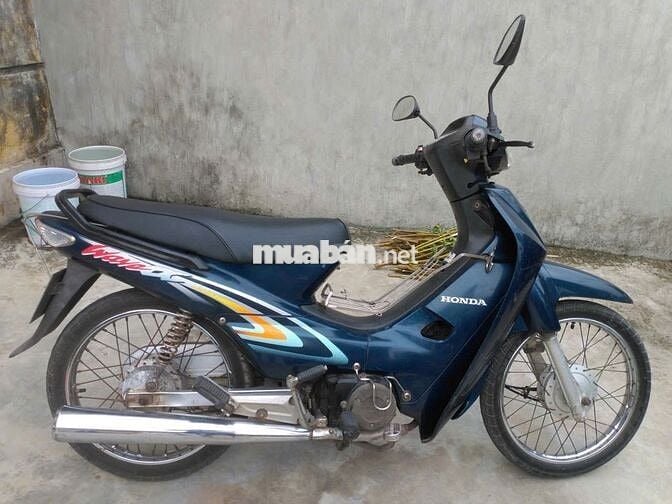 Xe Honda Alpha đời đầu, lốc đen. vẫn chạy tốt