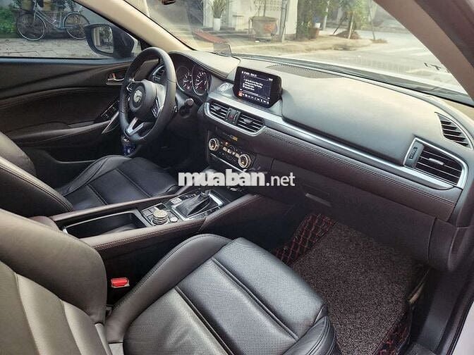 2018 2.0L Premium - 90000 km