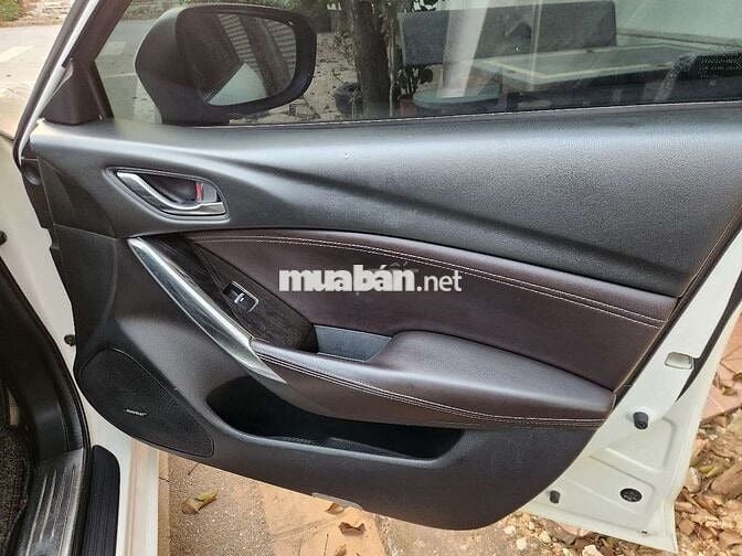 2018 2.0L Premium - 90000 km