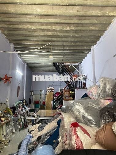 NGỘP_HXH_60M2_NGANG 4M_SHR_Sát Tân Phú_GIÁ 3TY8