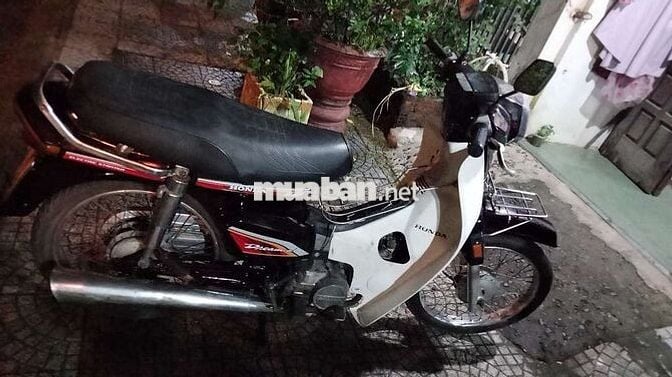 Honda Dream Thái . biển 43